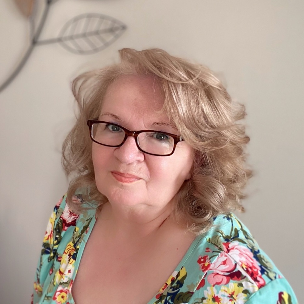 Meet your Posher, Rebecca - Picture 10 of 12